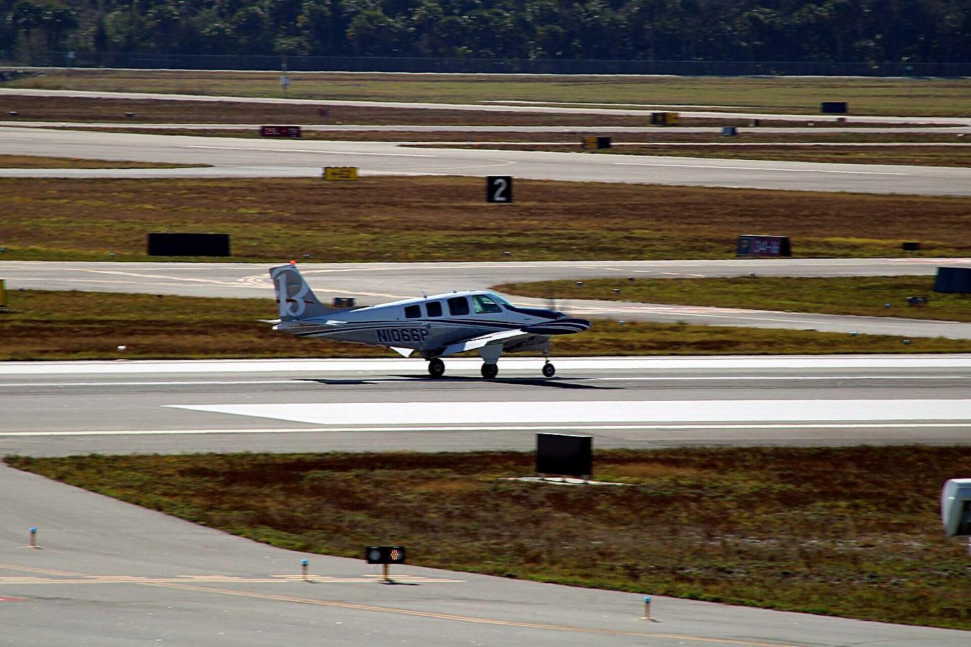 Beechcraft Bonanza A36