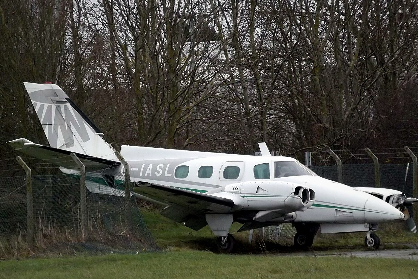 Beechcraft Duke 60
