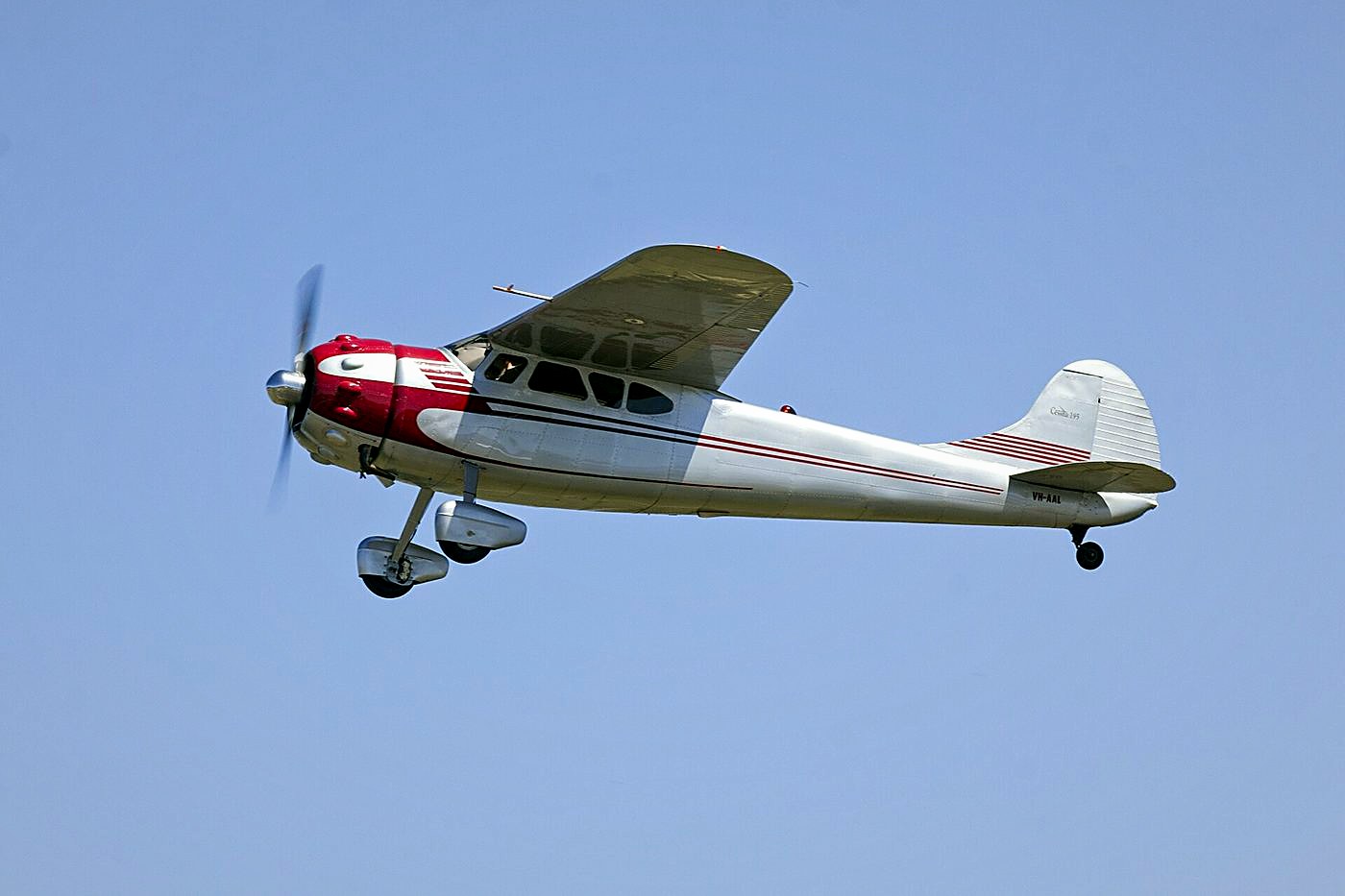 Cessna 190