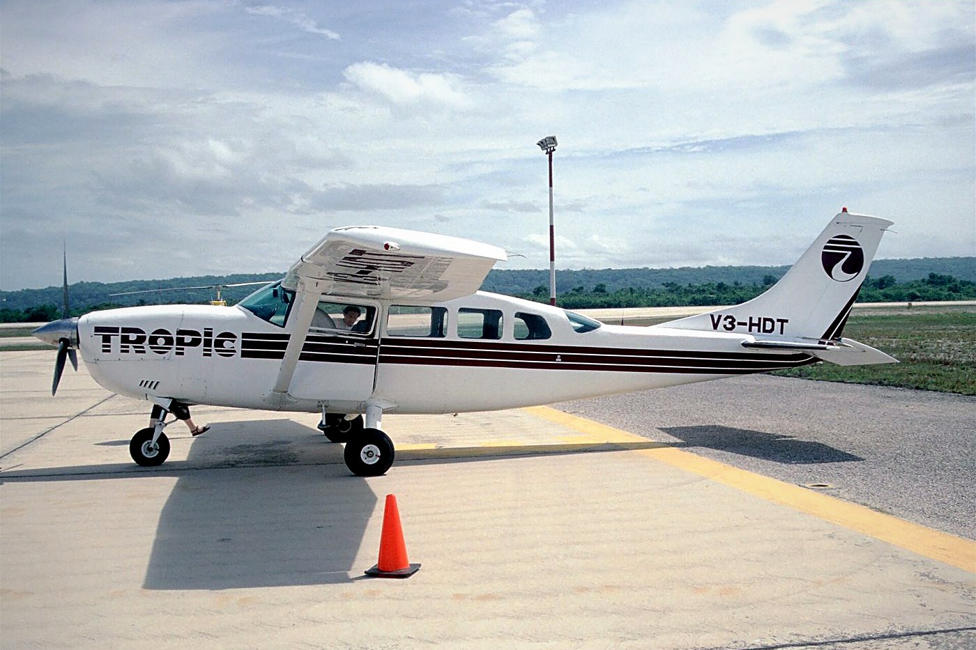 Cessna 207 Stationair 8