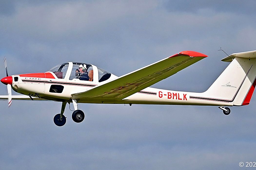 Grob G109