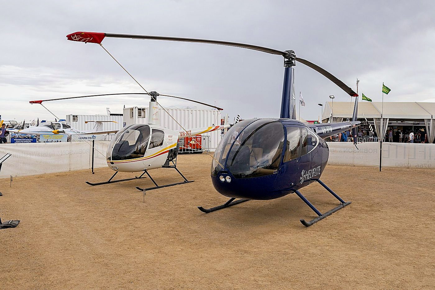 Robinson R44 Cadet