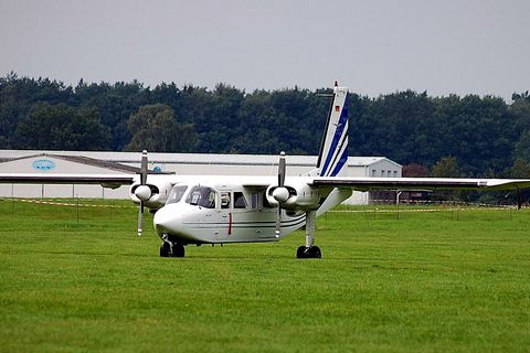 BN-2 Islander