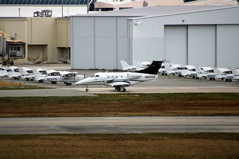 Phenom 100