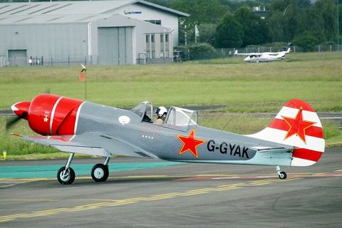 Yak-50