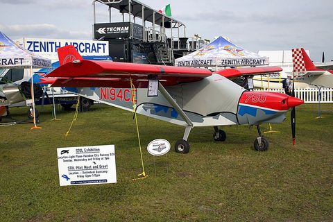 CH 750 Cruzer