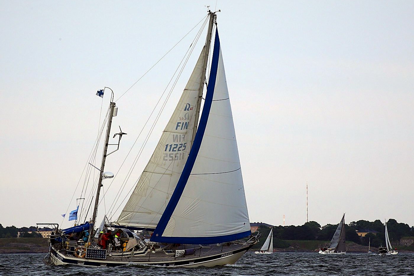 Hallberg-Rassy 42