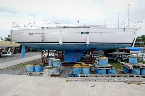 Oceanis 361