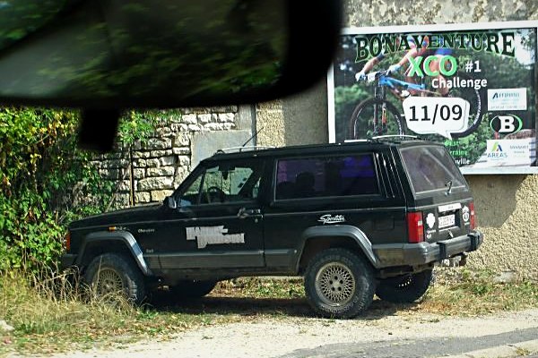 Jeep Cherokee