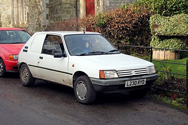 Peugeot 205