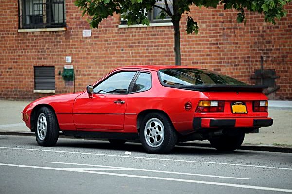 Porsche 924