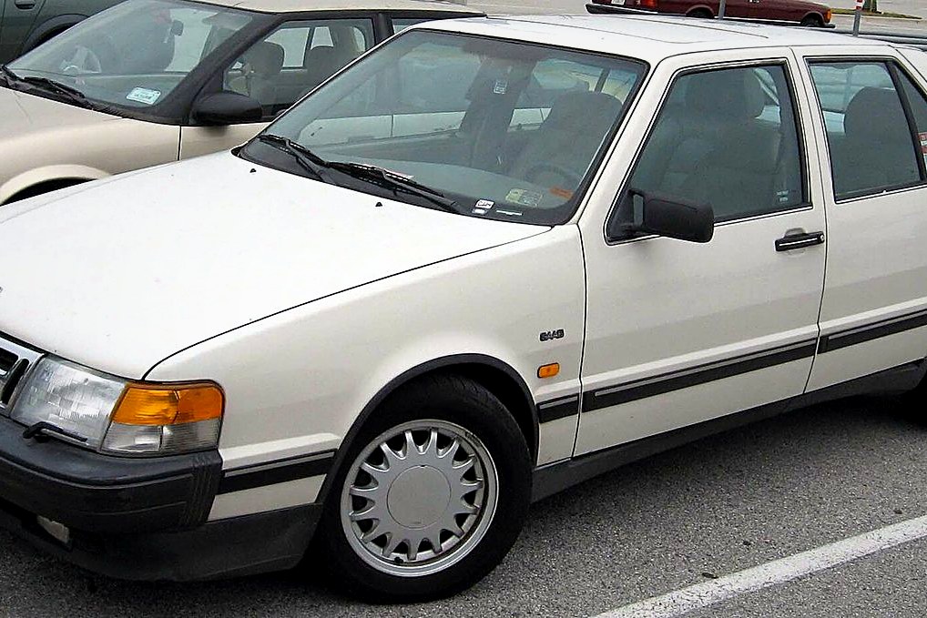 Saab 9000