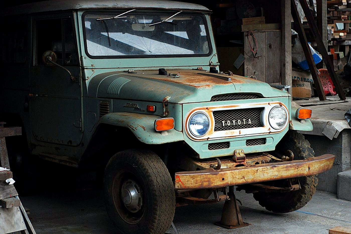 Toyota Land Cruiser