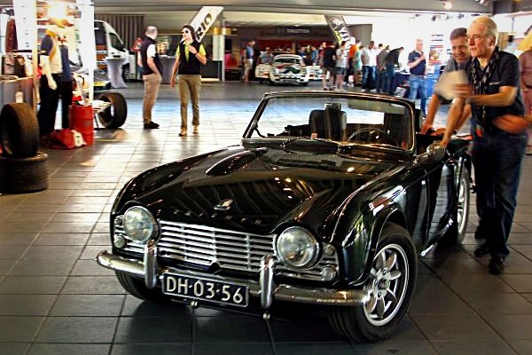 Triumph TR4