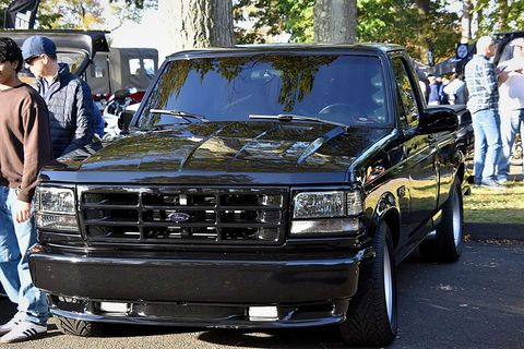 F-150 SVT Lightning