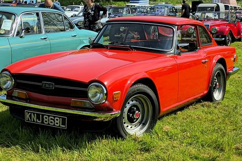 TR6
