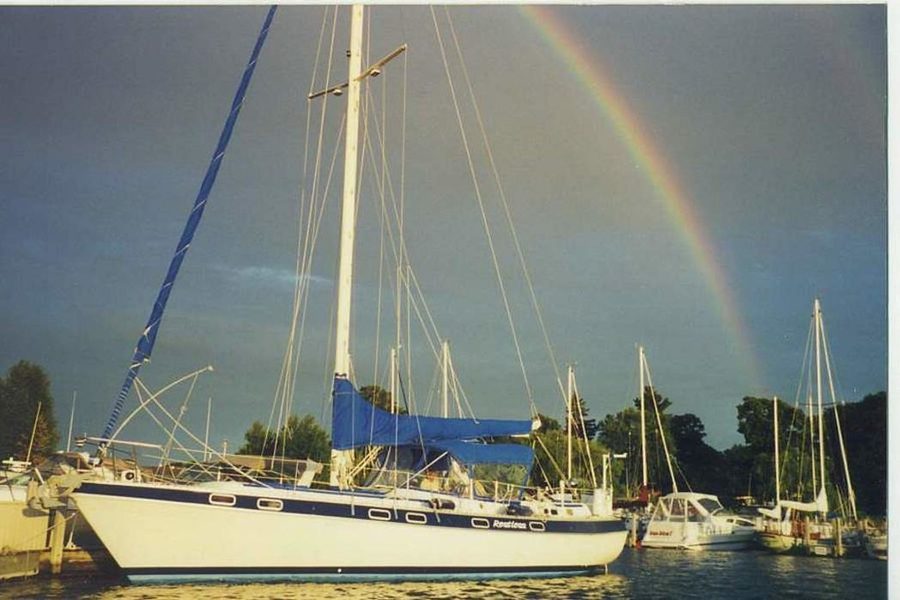 Morgan Out Island 41