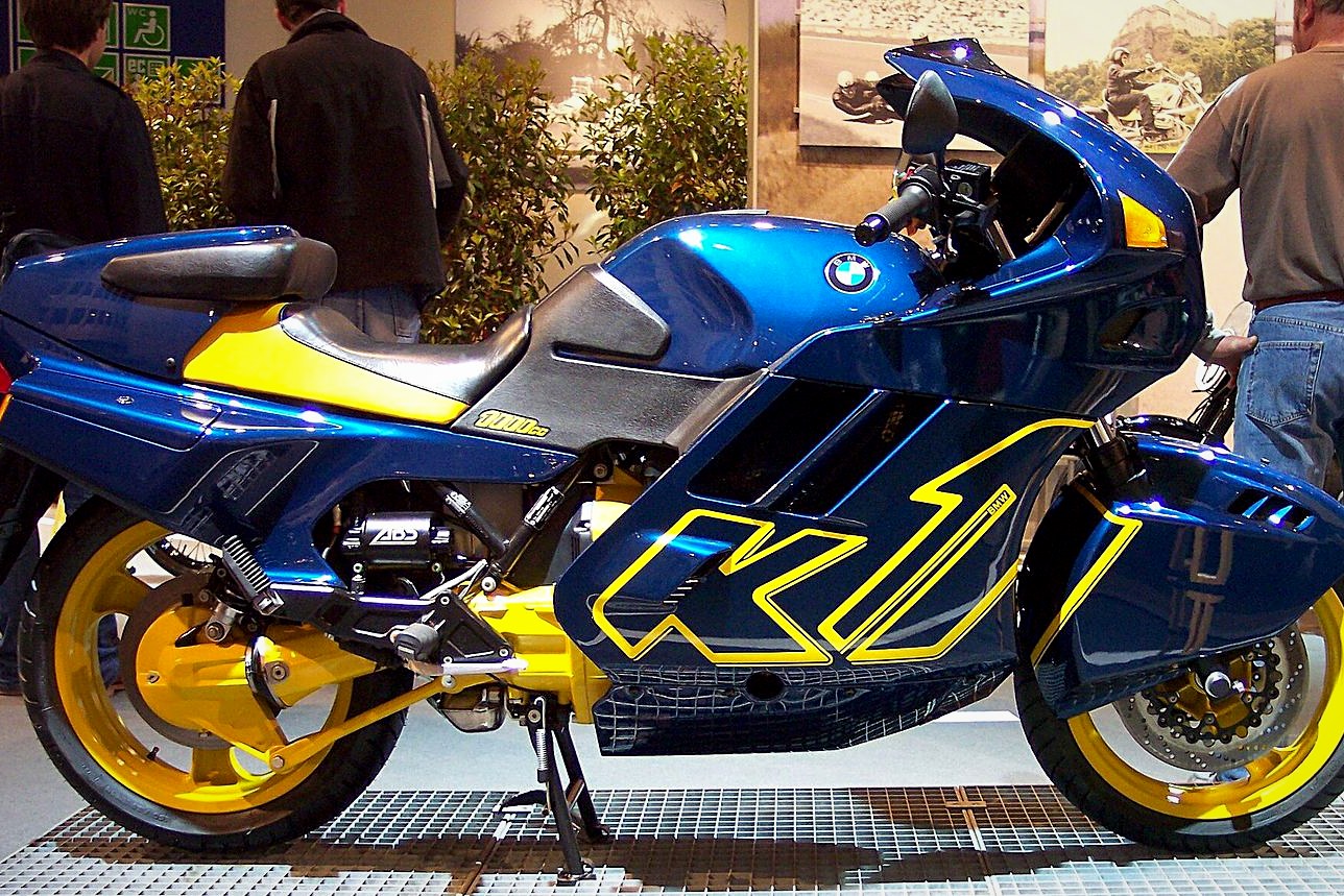 BMW K1