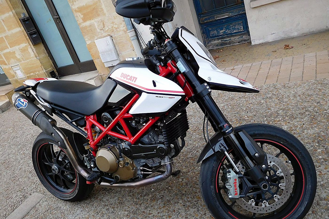 Ducati Hypermotard 1100
