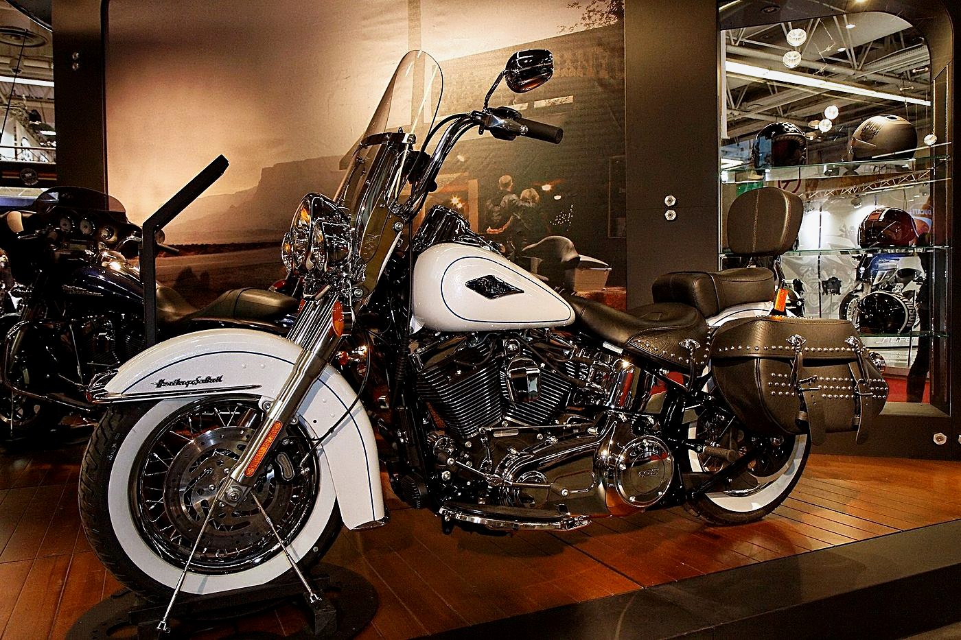 Harley-Davidson Heritage Softail Classic (FLSTC)