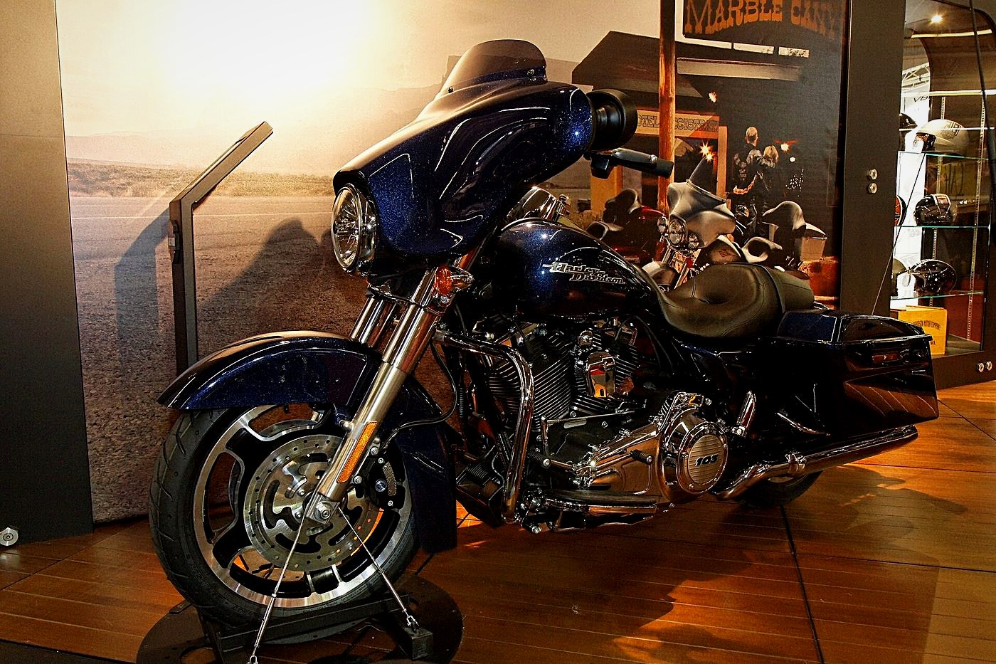 Harley-Davidson Street Glide (FLHX)