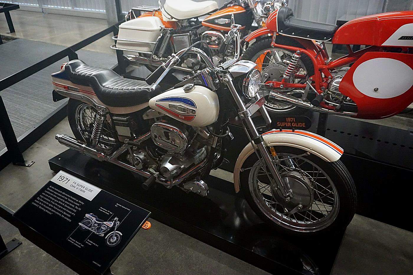 Harley-Davidson Super Glide (FX)