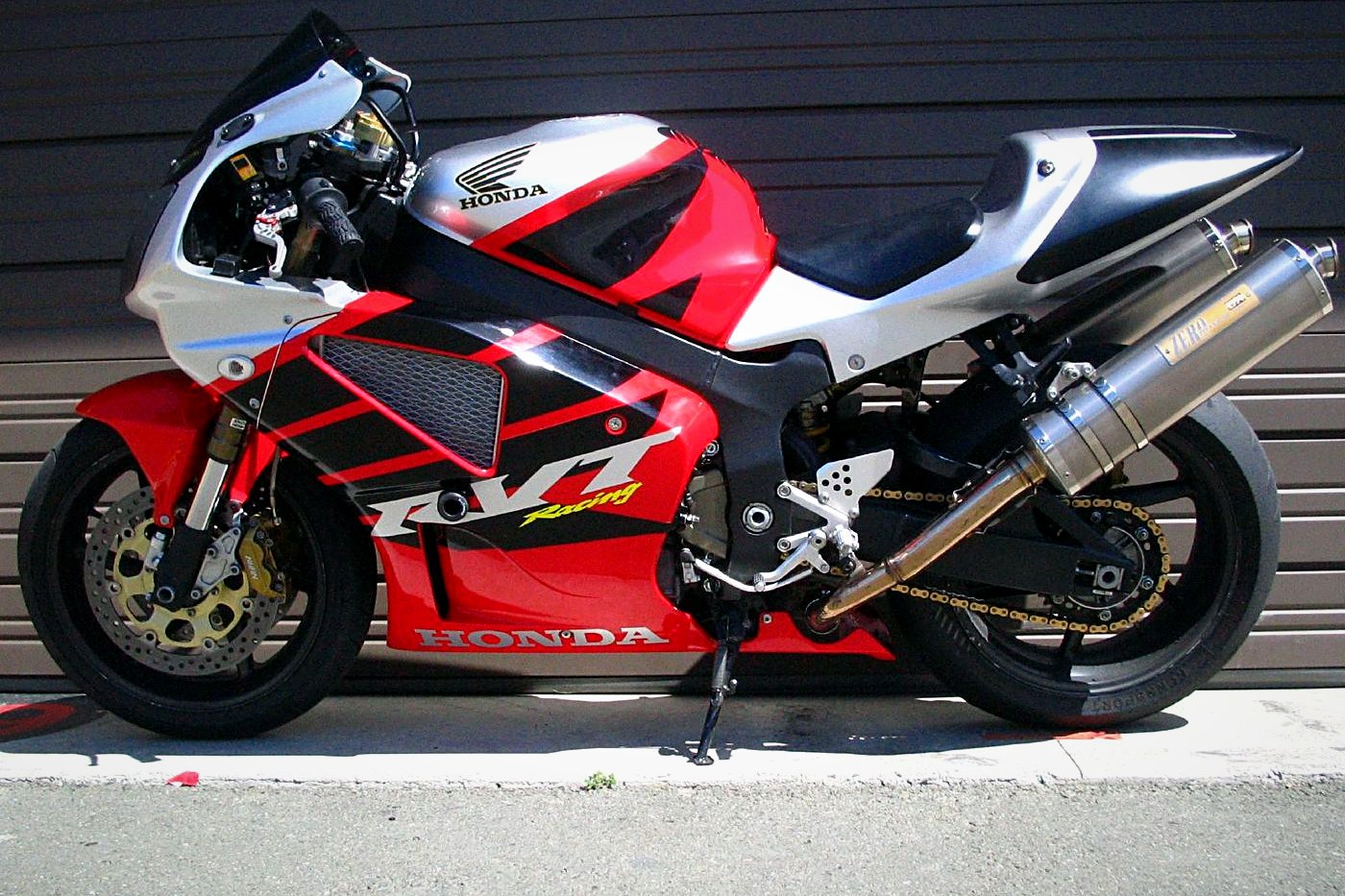Honda RVT1000R