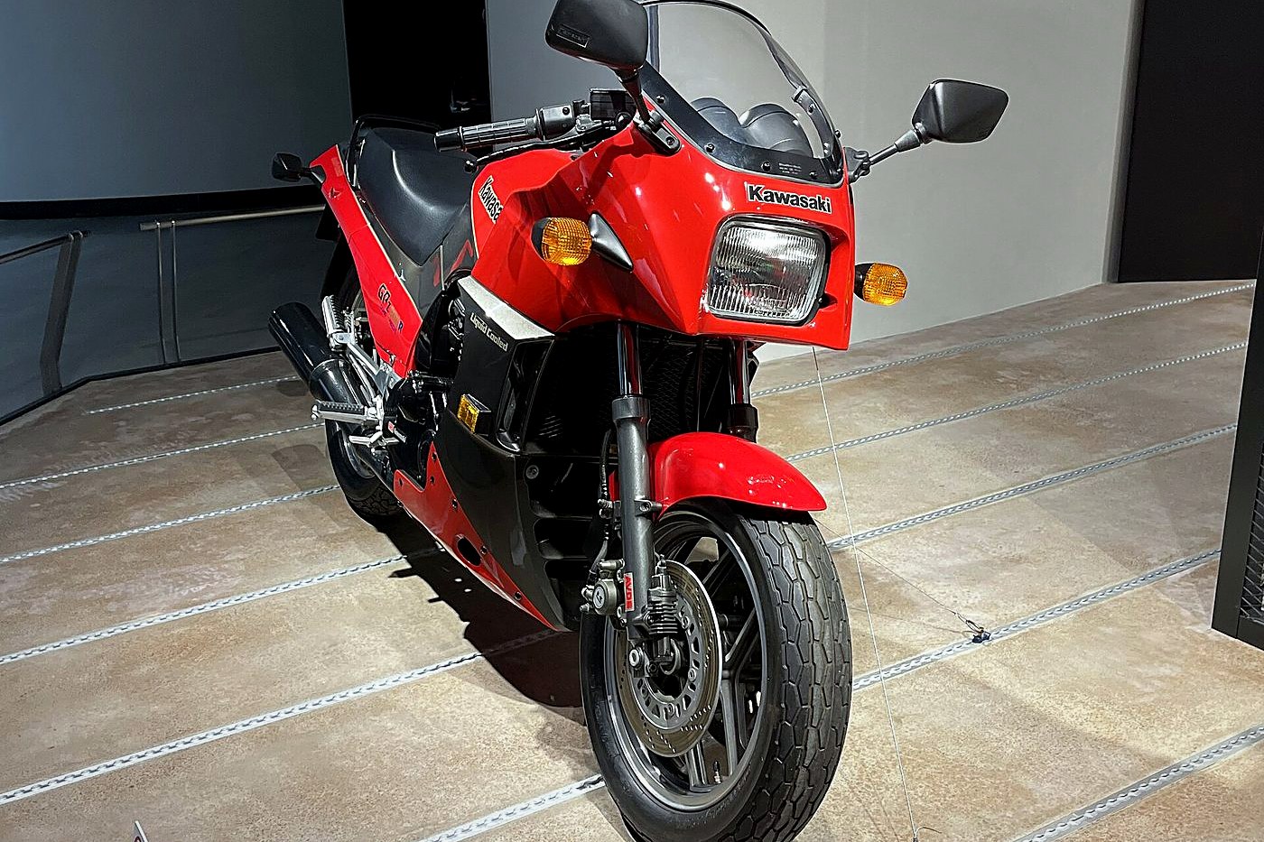 Kawasaki GPz900R