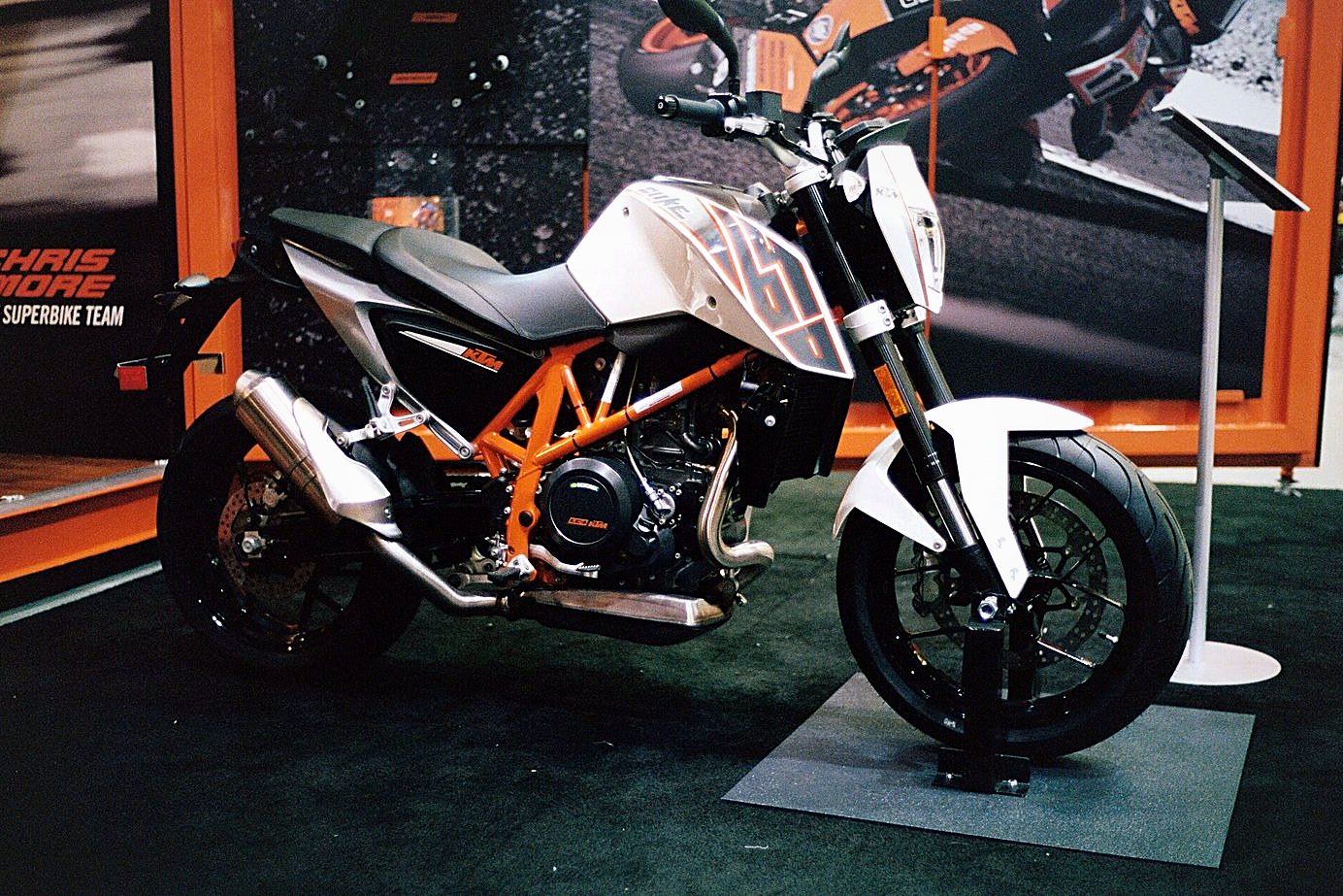 KTM 690 Duke