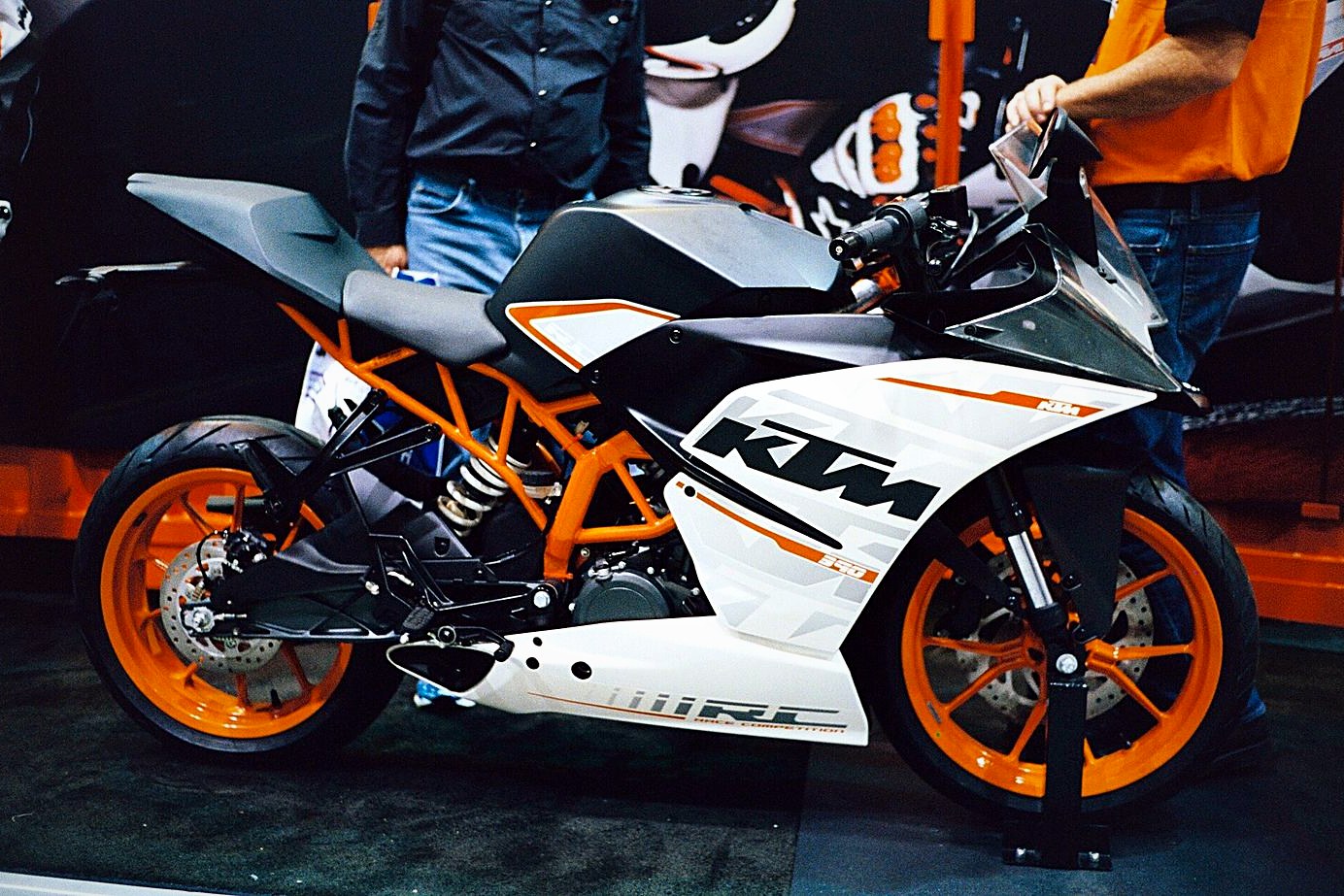 KTM RC390