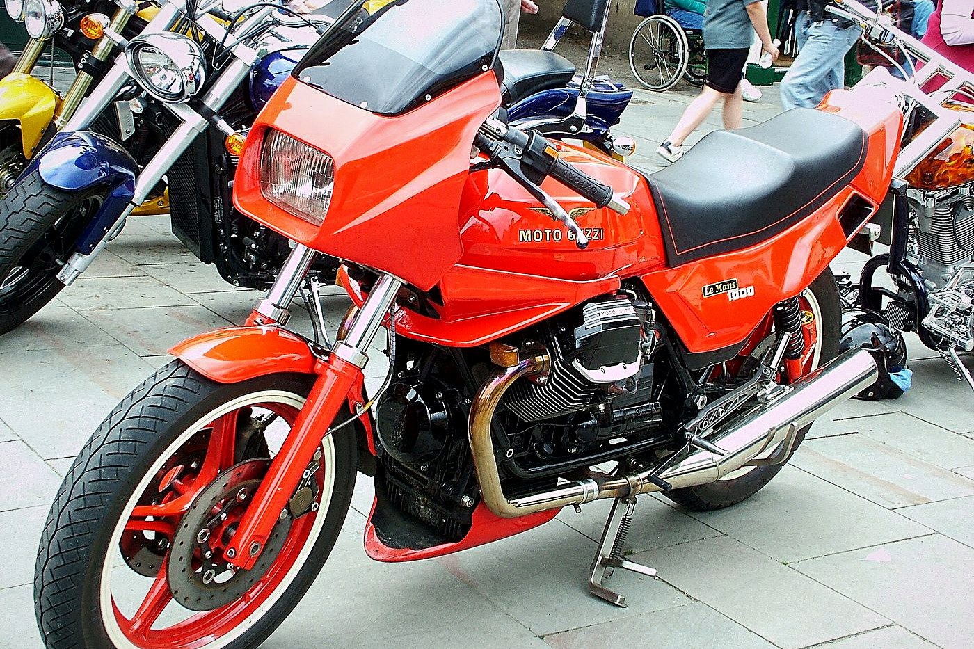 Moto Guzzi Le Mans 1000