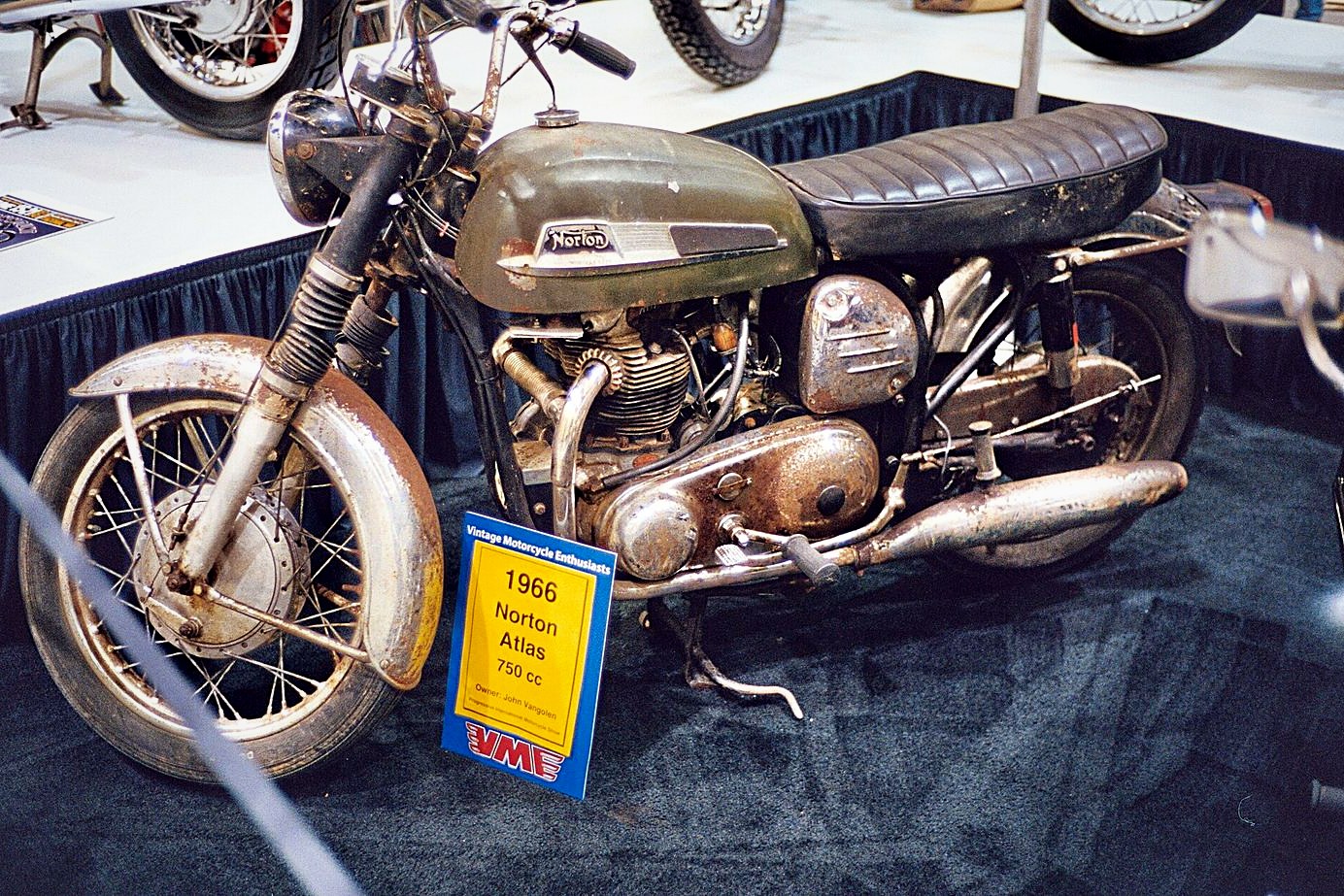 Norton Atlas