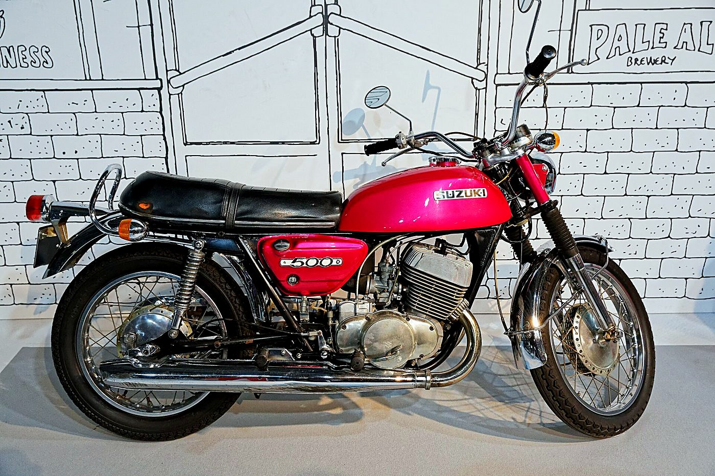 Suzuki T500