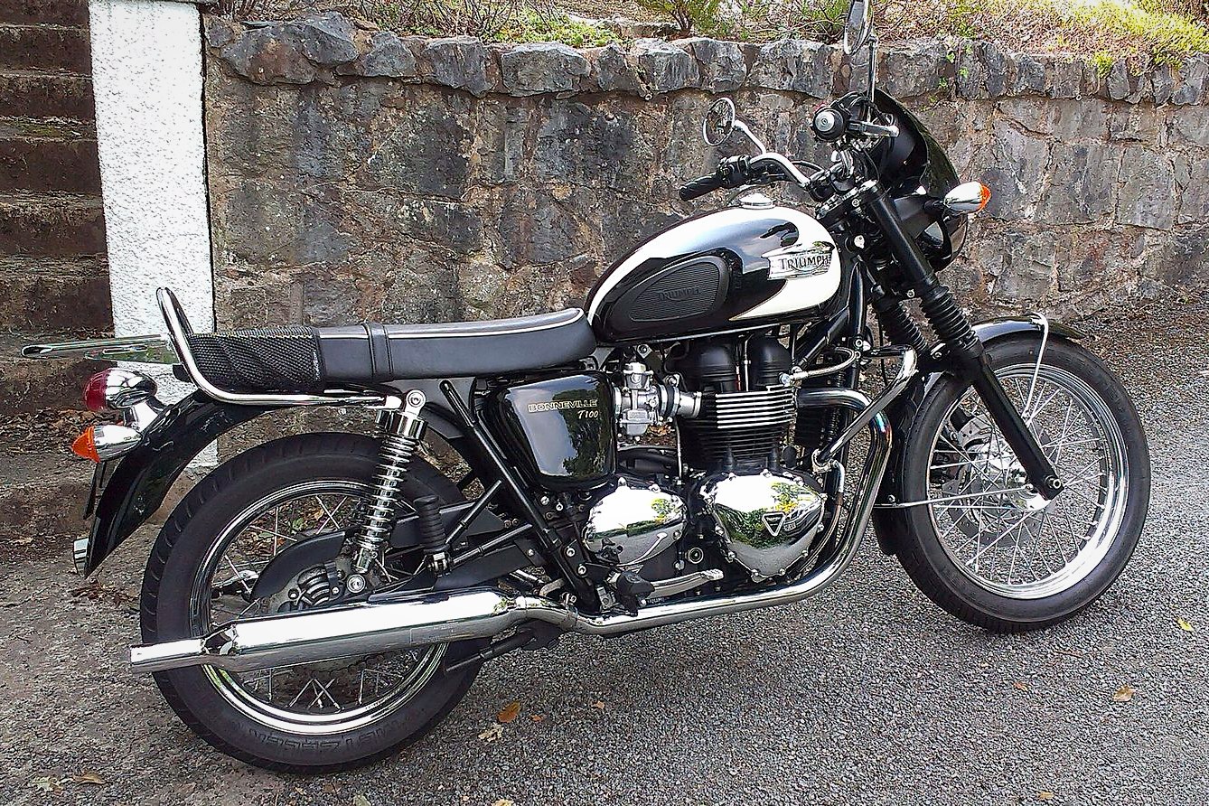 Triumph Bonneville T100