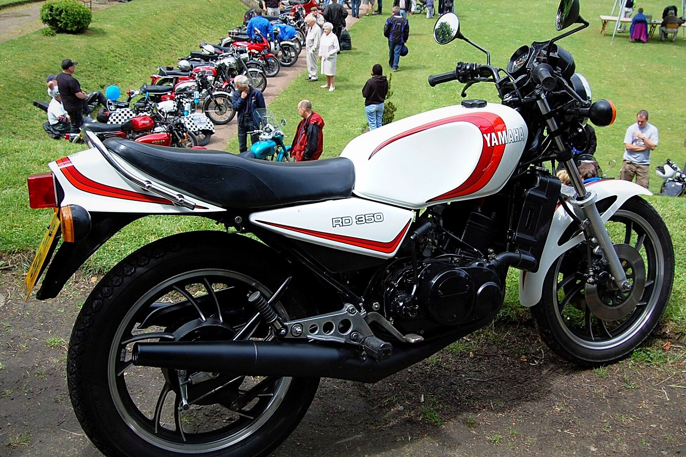 Yamaha RD350LC