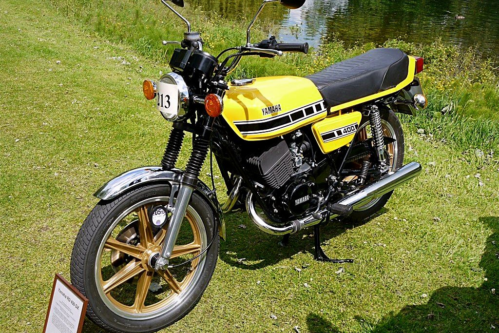 Yamaha RD400