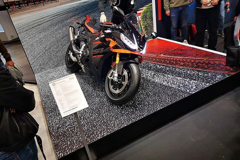 RSV4
