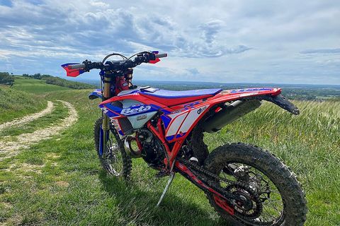 300 RR