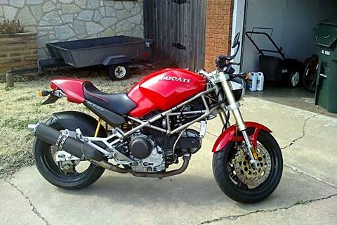 Monster 900
