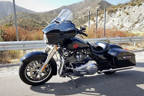 Electra Glide (FLHT)
