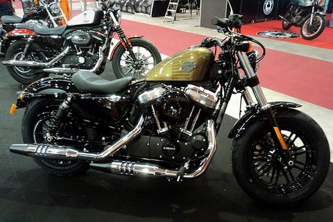 Forty-Eight (XL1200X)