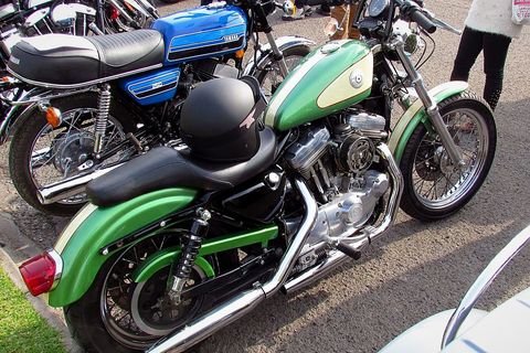 Sportster 883