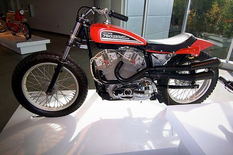 XR750