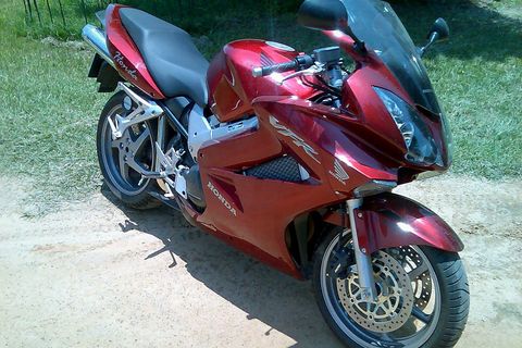 VFR800